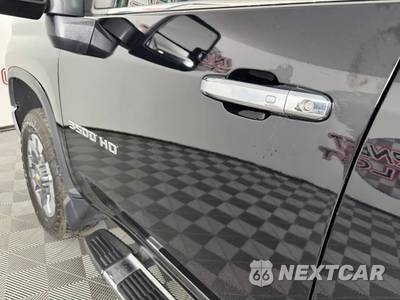 2021 Chevrolet 3500 - zdjęcie 23 z 43 - miniatura