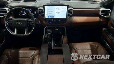 2022 Toyota Tundra Hybrid 1794 Edition Crew Cab Short Bed - zdjęcie 16 z 37 - miniatura