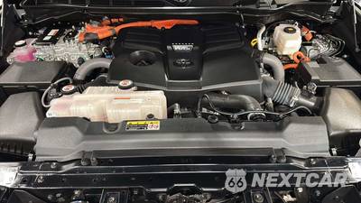 2022 Toyota Tundra Hybrid 1794 Edition Crew Cab Short Bed - zdjęcie 35 z 37 - miniatura
