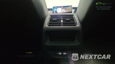 2025 Volkswagen Tiguan SE R-Line Black - zdjęcie 40 z 50 - miniatura