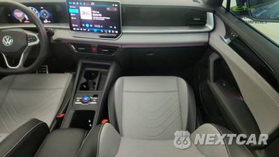 2025 Volkswagen Tiguan SE R-Line Black - zdjęcie 39 z 50 - miniatura