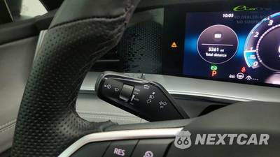 2025 Volkswagen Tiguan SE R-Line Black - zdjęcie 45 z 50 - miniatura