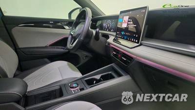 2025 Volkswagen Tiguan SE R-Line Black - zdjęcie 23 z 50 - miniatura