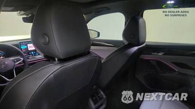 2025 Volkswagen Tiguan SE R-Line Black - zdjęcie 33 z 50 - miniatura