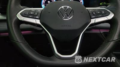 2025 Volkswagen Tiguan SE R-Line Black - zdjęcie 43 z 50 - miniatura