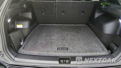 2025 Volkswagen Tiguan SE R-Line Black - zdjęcie 15 z 50 - miniatura