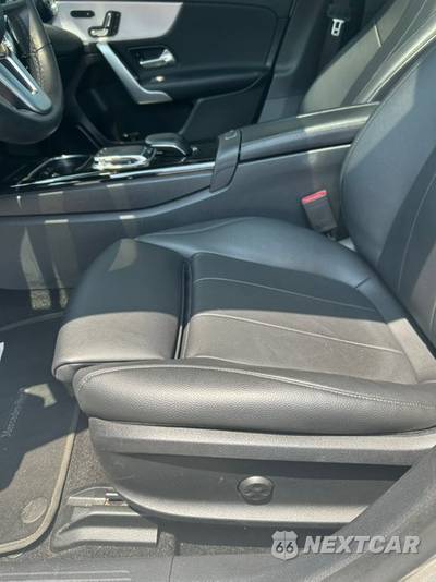 2019 Mercedes-Benz A 220 4MATIC - zdjęcie 28 z 50 - miniatura