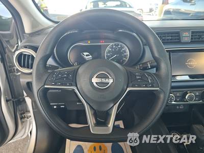 2025 Nissan Versa SV - zdjęcie 10 z 24 - miniatura