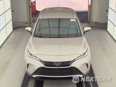 2024 Toyota Venza XLE - zdjęcie 2 z 21 - miniatura