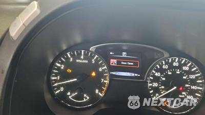 2017 Nissan Pathfinder SL - zdjęcie 32 z 37 - miniatura