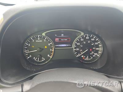 2017 Nissan Pathfinder SL - zdjęcie 12 z 37 - miniatura