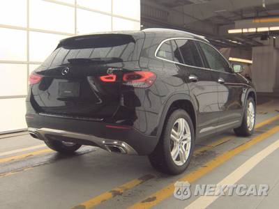 2023 Mercedes-Benz GLA 250 4MATIC - zdjęcie 4 z 24 - miniatura