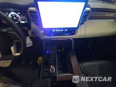 2025 Toyota Sequoia Capstone - zdjęcie 11 z 19 - miniatura