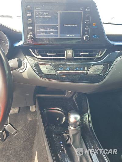 2019 Toyota C-HR XLE - zdjęcie 11 z 36 - miniatura