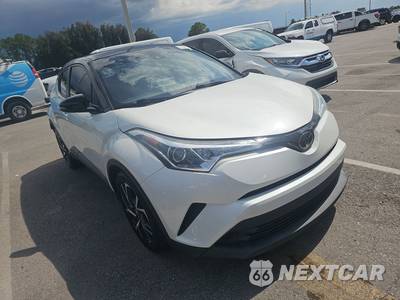 2019 Toyota C-HR XLE - zdjęcie 3 z 36 - miniatura