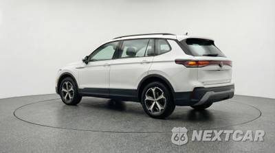 2026 Volkswagen Tiguan SE - zdjęcie 5 z 12 - miniatura