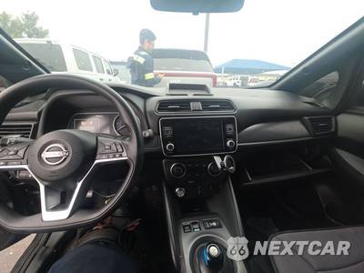 2025 Nissan LEAF S - zdjęcie 11 z 32 - miniatura