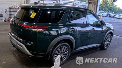 2023 Nissan Pathfinder SL - zdjęcie 4 z 23 - miniatura