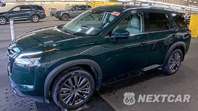 2023 Nissan Pathfinder SL - zdjęcie 1 z 23 - miniatura
