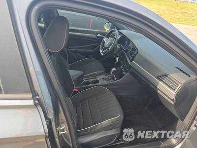 2023 Volkswagen Jetta Sport - zdjęcie 14 z 26 - miniatura