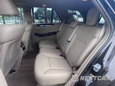 2013 Mercedes-Benz ML 350 - zdjęcie 49 z 78 - miniatura