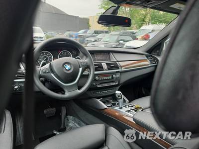2014 BMW X6 Sports Activity Vehicle xDrive35i - zdjęcie 14 z 29 - miniatura