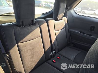 2016 Nissan Pathfinder S - zdjęcie 14 z 24 - miniatura