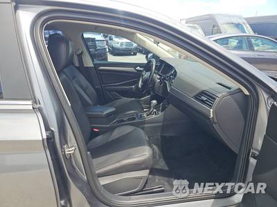 2019 Volkswagen Jetta SE - zdjęcie 8 z 17 - miniatura