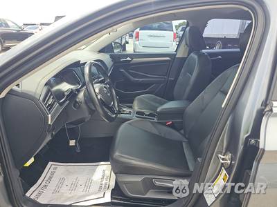 2019 Volkswagen Jetta SE - zdjęcie 7 z 17 - miniatura