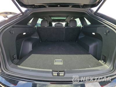 2025 Volkswagen Atlas Cross Sport 2.0T SE w/Technology - zdjęcie 16 z 21 - miniatura