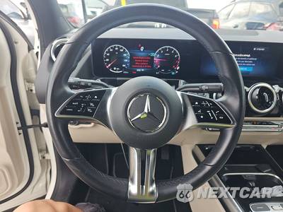 2025 Mercedes-Benz GLA 250 4MATIC - zdjęcie 10 z 25 - miniatura