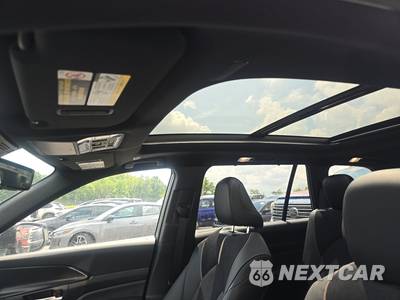 2026 Toyota Grand Highlander Hybrid MAX Platinum - zdjęcie 20 z 21 - miniatura