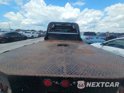 2020 Chevrolet Silverado 3500HD WT Crew Cab Long Bed 1WT - zdjęcie 16 z 28 - miniatura