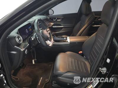 2023 Mercedes-Benz C 300 Sedan - zdjęcie 7 z 20 - miniatura