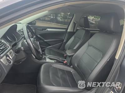 2019 Volkswagen Passat Wolfsburg - zdjęcie 13 z 22 - miniatura