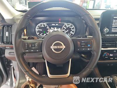 2024 Nissan Pathfinder SV - zdjęcie 10 z 18 - miniatura