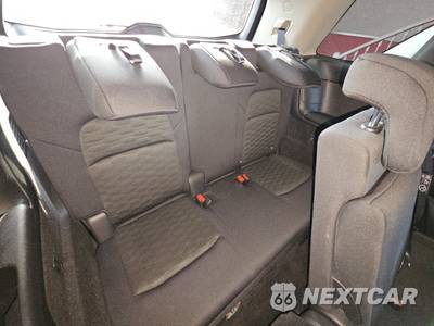 2024 Nissan Pathfinder SV - zdjęcie 14 z 18 - miniatura