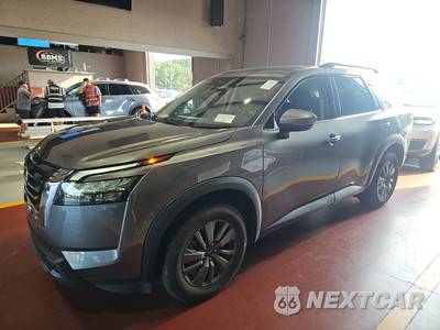 2024 Nissan Pathfinder SV - zdjęcie 1 z 18 - miniatura