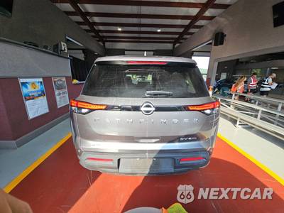 2024 Nissan Pathfinder SV - zdjęcie 5 z 18 - miniatura