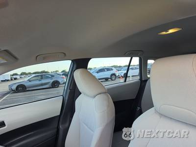 2022 Toyota Corolla Cross L - zdjęcie 18 z 23 - miniatura