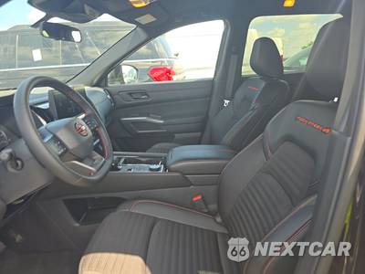 2026 Nissan Pathfinder Rock Creek - zdjęcie 7 z 20 - miniatura