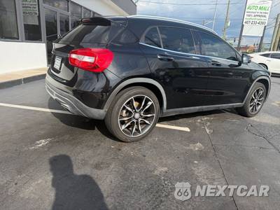 2017 Mercedes-Benz GLA 250 - zdjęcie 6 z 15 - miniatura