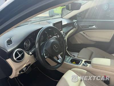2017 Mercedes-Benz GLA 250 - zdjęcie 10 z 15 - miniatura
