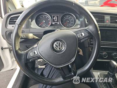 2018 Volkswagen Golf S Hatchback - zdjęcie 10 z 32 - miniatura