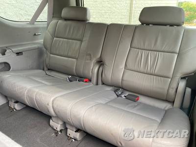 2004 Toyota Sequoia SR5 - zdjęcie 14 z 21 - miniatura
