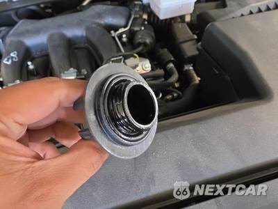 2025 Nissan Pathfinder Platinum - zdjęcie 19 z 22 - miniatura