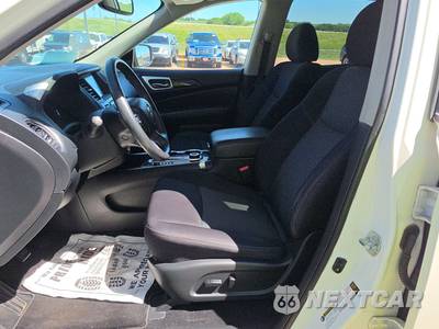 2020 Nissan Pathfinder SV - zdjęcie 7 z 25 - miniatura