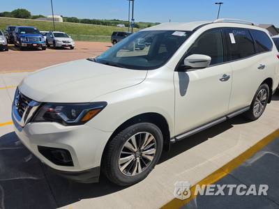 2020 Nissan Pathfinder SV - zdjęcie 1 z 25 - miniatura