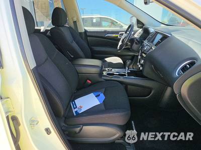 2020 Nissan Pathfinder SV - zdjęcie 8 z 25 - miniatura