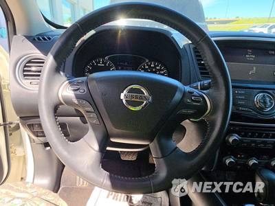2020 Nissan Pathfinder SV - zdjęcie 10 z 25 - miniatura